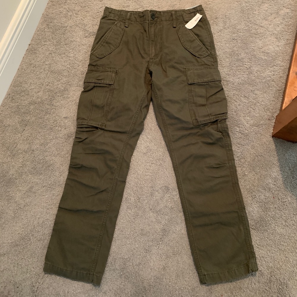 Old Navy Men’s NWT cargo pants